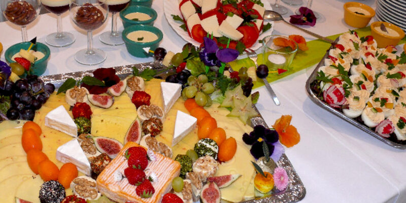 Buffet vom Haus